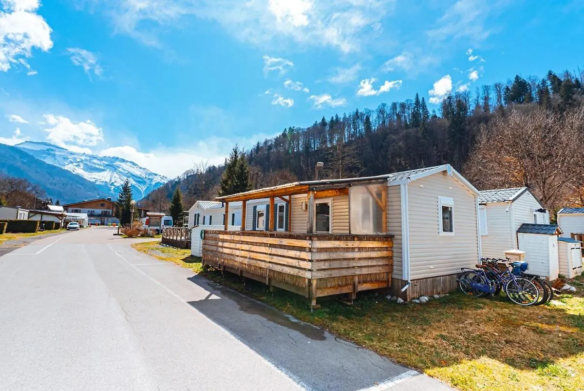 Bungalow 3 Chambres Pour 6 Pers Avec Climatisation Camping 3 Etoiles Samoëns